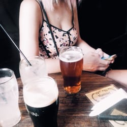 Gibraltar - Las birras y las rubias