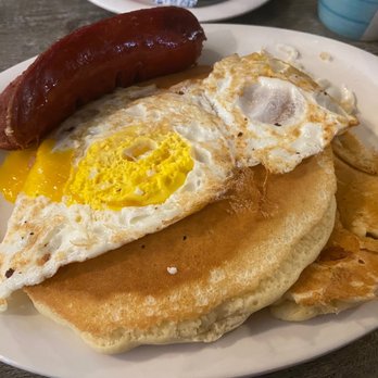 Tom's - Fluffy Pancakes, 2 eggs and Beef Sausage - Diners Near Me - Brooklyn, New York