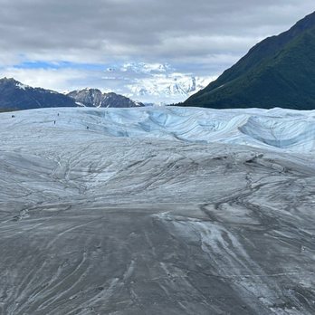 Kennicott Wilderness Guides - Root glacier - Tours Near Me - Kennicott, Alaska Kennicott Wilderness Guides - Root glacier - Tours Near Me - Kennicott, Alaska