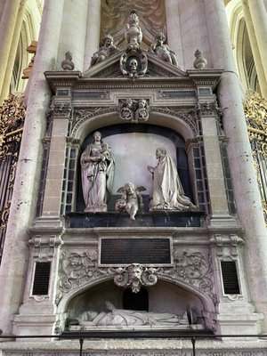 Cathédrale Notre-Dame d'Amiens by null