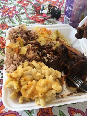 Aretha S Kitchen 118 Cambridge St Worcester Ma Kitchen Cabinets Equipment Household Mapquest