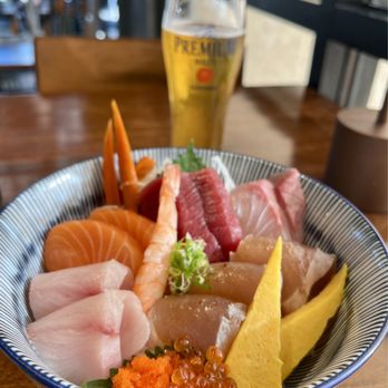 Te- Buru - Chirashi Bowl - Sushi Bars Near Me - Long Beach, California