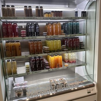 Main Squeeze Juice Co. - Juice Bars & Smoothies Near Me - Pearland, Texas