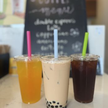 Tea Monks - Mango green tea, classic milk tea and black tea - Bubble Tea Near Me - Carlsbad, California Tea Monks - Mango green tea, classic milk tea and black tea - Bubble Tea Near Me - Carlsbad, California