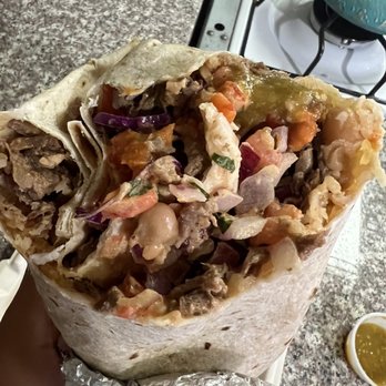El Cocinero - Burrito with asada - Mexican Near Me - Van Nuys CA, California El Cocinero - Burrito with asada - Mexican Near Me - Van Nuys CA, California