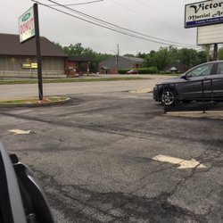 Etown Donut - Parking lot