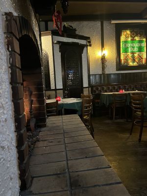 Donovan's Pub by null
