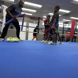Rec-Mode Fitness & Boxing - Instruction From Coach