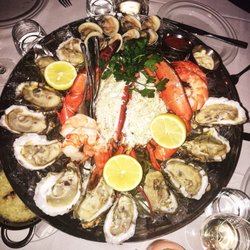 Molos - The Seafood Plateau
