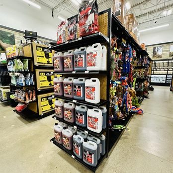 Sportsman's Warehouse - Deer-hunting supplies and dog toys - Hunting & Fishing Supplies Near Me - Pittsburgh, Pennsylvania Sportsman's Warehouse - Deer-hunting supplies and dog toys - Hunting & Fishing Supplies Near Me - Pittsburgh, Pennsylvania