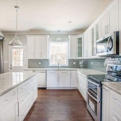 Bay Tile Kitchen & Bath - Wood look Tile and kitchen Remedial