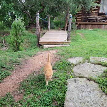 Barons CreekSide - Guest Houses Near Me - Fredericksburg, Texas