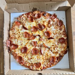 Medium Pepperoni Pizza