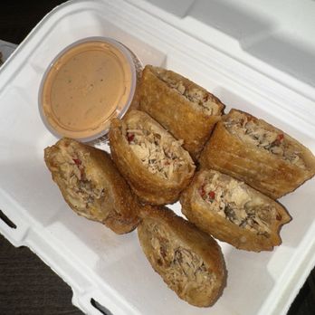 Cleavers - Grilled Chicken Eggrolls - Cheesesteaks Near Me - Philadelphia, Pennsylvania