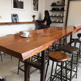 Menotti's Coffee Stop - Interior seating - Coffee & Tea Near Me - Venice, California Menotti's Coffee Stop - Interior seating - Coffee & Tea Near Me - Venice, California