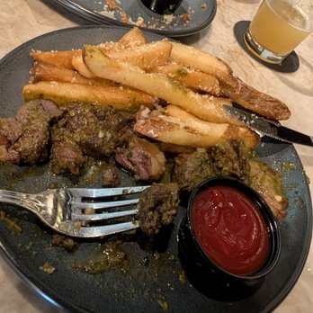 Crush & Brew - Steak frittes, Liquid candy IPA. - New American Near Me - Temecula, California