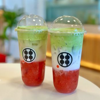 Warabimochi Kamakura - Mochi Strawberry Matcha Cloud - I'm sayin it... it's too sweet. - Desserts Near Me - Torrance, California Warabimochi Kamakura - Mochi Strawberry Matcha Cloud - I'm sayin it... it's too sweet. - Desserts Near Me - Torrance, California