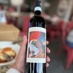 Deluxe 1717 - They have a friendly sommelier Jeff!