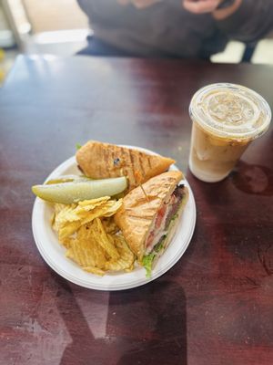 Avocado Cafe by null