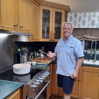 Serrano Produce - The rookie chef at work on my very first pot of vegan mango carrot soup. - Fruits & Veggies Near Me - Hollywood, Florida Serrano Produce - The rookie chef at work on my very first pot of vegan mango carrot soup. - Fruits & Veggies Near Me - Hollywood, Florida