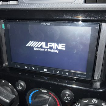 HD Car Stereo - New flat screen stereo/nav unit - Car Stereo Installation Near Me - Hawthorne, California HD Car Stereo - New flat screen stereo/nav unit - Car Stereo Installation Near Me - Hawthorne, California