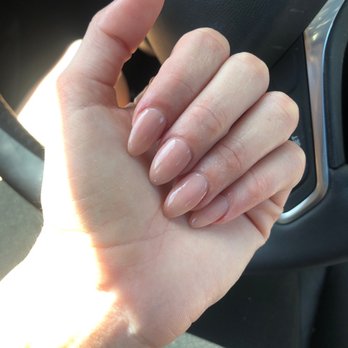 Raffine Nail & Spa - Nail Salons Near Me - Annandale, Virginia