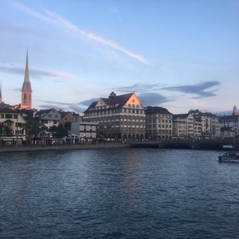 Schipfe 16 - Great view from the outdoor patio! - Swiss Food Near Me - Zürich, ZH