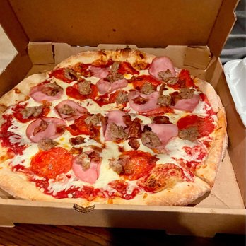 Papa Dick's Pizza - Meat lovers pizza...huge!!! - Pizza Near Me - Horseshoe Bend, Arkansas Papa Dick's Pizza - Meat lovers pizza...huge!!! - Pizza Near Me - Horseshoe Bend, Arkansas