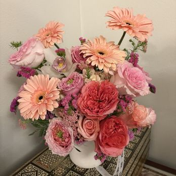 Bek’s Flowers - Florists Near Me - Glendale, California