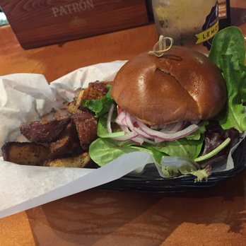 Hudson Social - Veg burger - New American Near Me - Dobbs Ferry, New York Hudson Social - Veg burger - New American Near Me - Dobbs Ferry, New York