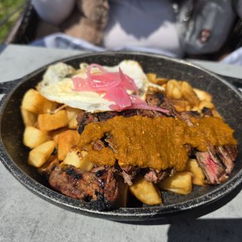 City Cellars HTX - Carne Asada Hash - New American Near Me - Houston, Texas City Cellars HTX - Carne Asada Hash - New American Near Me - Houston, Texas