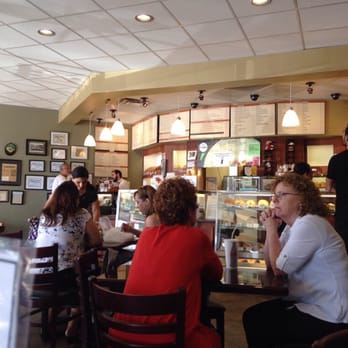 Grounds Bakery Cafe - Pretty busy - Bakeries Near Me - Long Beach, California