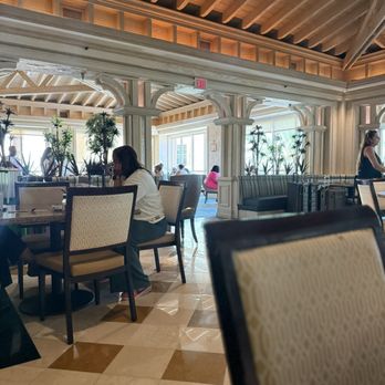 Seabreeze Cafe - Inside the restaurant - Cafes Near Me - Las Vegas, Nevada Seabreeze Cafe - Inside the restaurant - Cafes Near Me - Las Vegas, Nevada