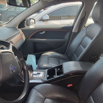 Auto World - Car Dealers Near Me - Whitehall, Pennsylvania