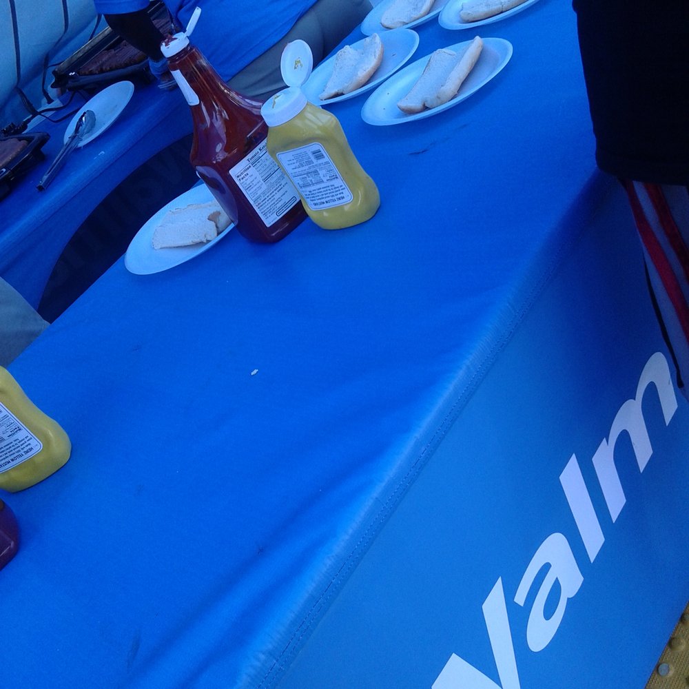 Walmart - Table with condiments. - Department Stores Near Me - San Leandro, California Walmart - Table with condiments. - Department Stores Near Me - San Leandro, California