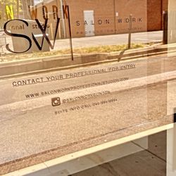 Salon work professional Studios - Front entrance