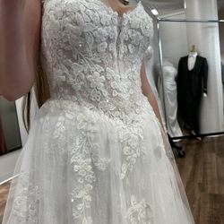 Sophia's Bridal and Tux - Dress option close up