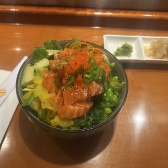 Sushigo - Salmon poke bowl - Sushi Bars Near Me - Boca Raton, Florida
