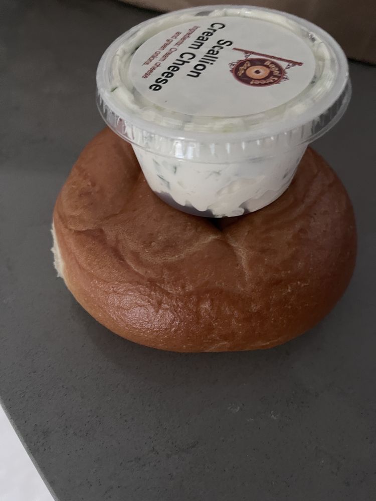 Bagel Street Café