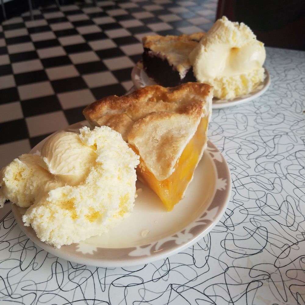 I-70 Diner - Diners Near Me - Flagler, Colorado