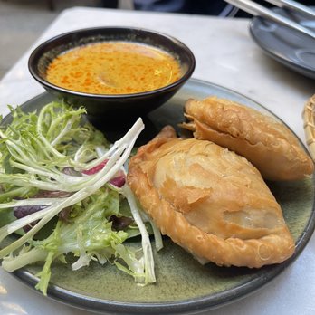 Wayla - Croissant Gai Karee - Thai Near Me - New York, New York Wayla - Croissant Gai Karee - Thai Near Me - New York, New York