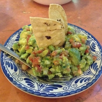 La Choza - Guacamole for 72 pesos - Mexican Near Me - Cozumel, ROO La Choza - Guacamole for 72 pesos - Mexican Near Me - Cozumel, ROO