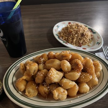 Susie's Cafe - Sweet and sour pork - Chinese Near Me - Pendleton, Oregon Susie's Cafe - Sweet and sour pork - Chinese Near Me - Pendleton, Oregon