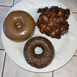 Donuts Donuts