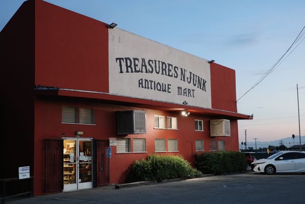 Treasures & Junk Antique Mall by null