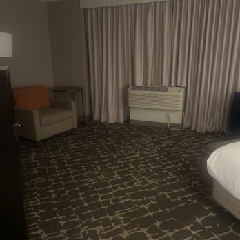 DoubleTree by Hilton Hotel Denver - Aurora - Second room we were switched to - Hotels Near Me - Aurora, Colorado