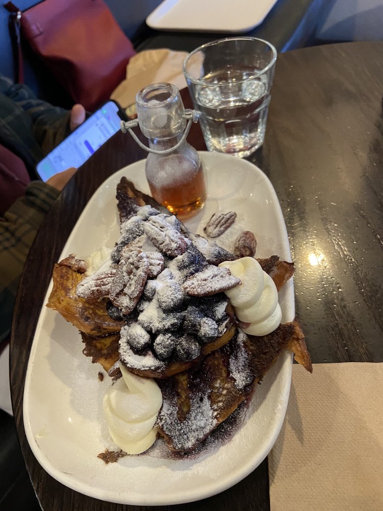 TEN O’CLOCK COOKIE BAKERY CAFE Updated April 2024 12 Photos 180