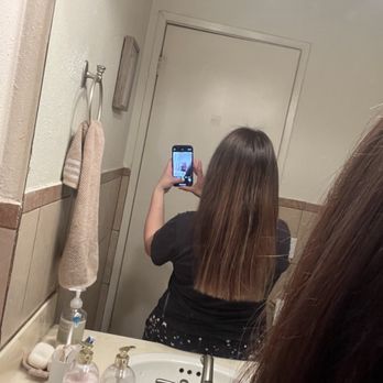 Hair Studio - I payed way too much only to be disappointed with this . I'm so upset! This isn't balayage at all !I regret coming here and wasting my money - Hair Salons Near Me - Santa Ana, California Hair Studio - I payed way too much only to be disappointed with this . I'm so upset! This isn't balayage at all !I regret coming here and wasting my money - Hair Salons Near Me - Santa Ana, California