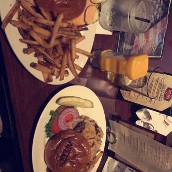 Spears Bourbon Burgers Beer - New American Near Me - Wheeling, Illinois Spears Bourbon Burgers Beer - New American Near Me - Wheeling, Illinois
