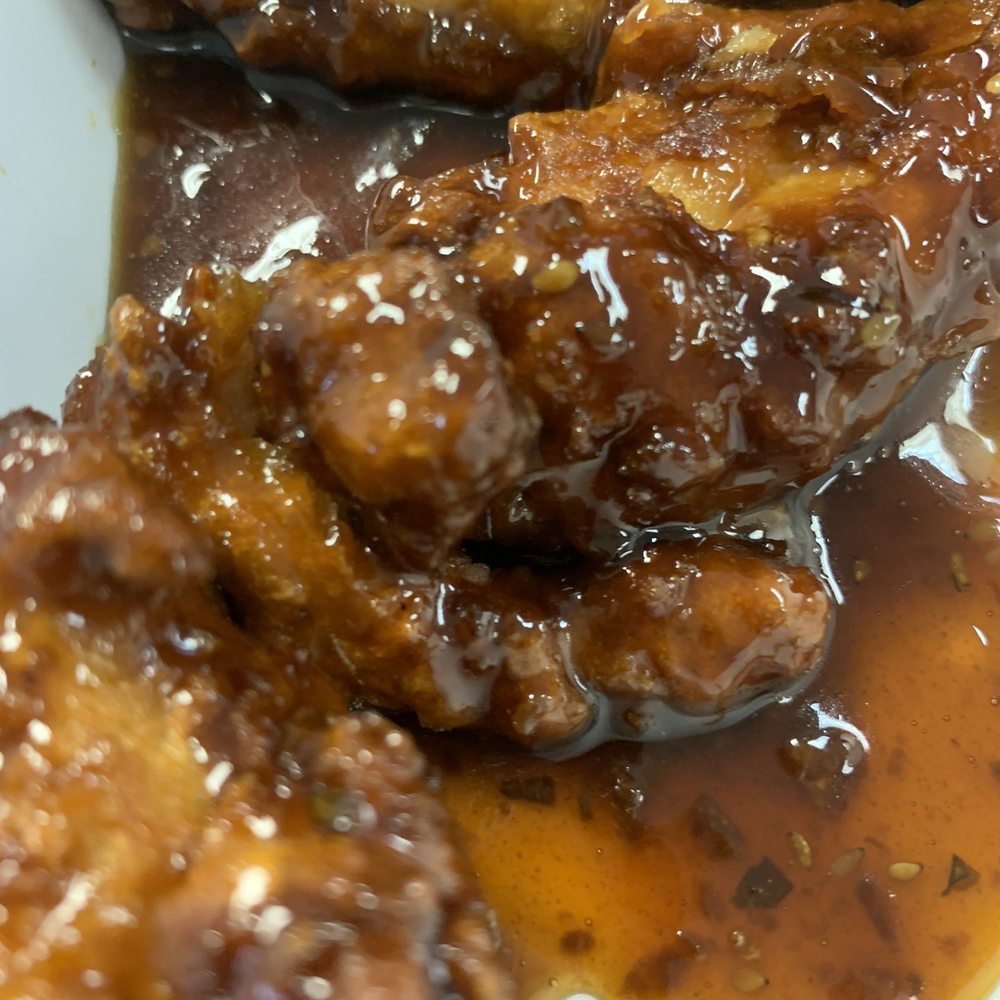 End Zone Pizza And Deli - Chicken Wings Near Me - Augusta, Maine